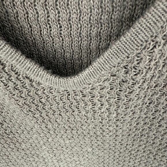Dont Ask Why Taupe Waffle Knit Sweater Open Back V Neck Long Sleeve Size M/L - Picture 4 of 9